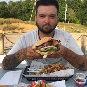 Meet your Posher, Dakotah